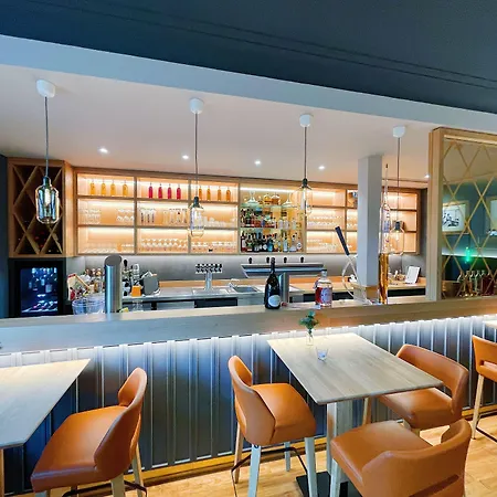 Restaurant Bullerdieck فندق 4*
